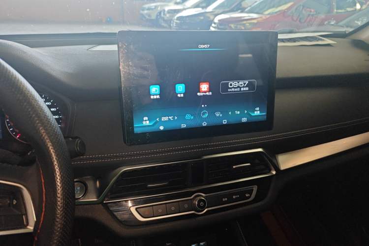 Used BYD Song 2020 Classic Edition 1.5T Automatic Elite Model Audio And AC Panel