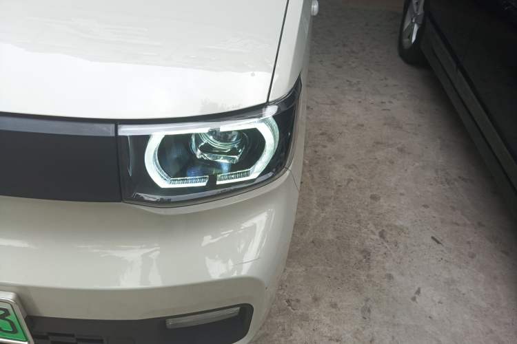 Used Wuling Hongguang MINIEV 2022 Macaron Fashion Model Lithium Iron Phosphate
