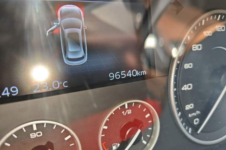 Used BORGWARD BX7 2016 28T Two-Wheel Drive Luxury Version 5 Seats
