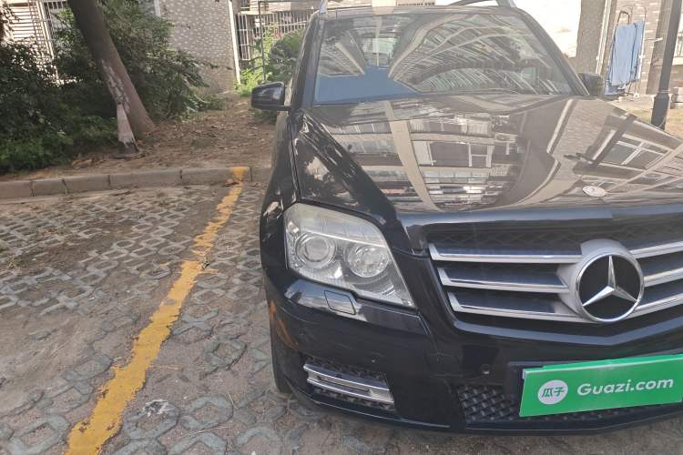 Used Mercedes-Benz GLK-Class 2008 GLK 300 4MATIC Luxury Model Right Front Headlight