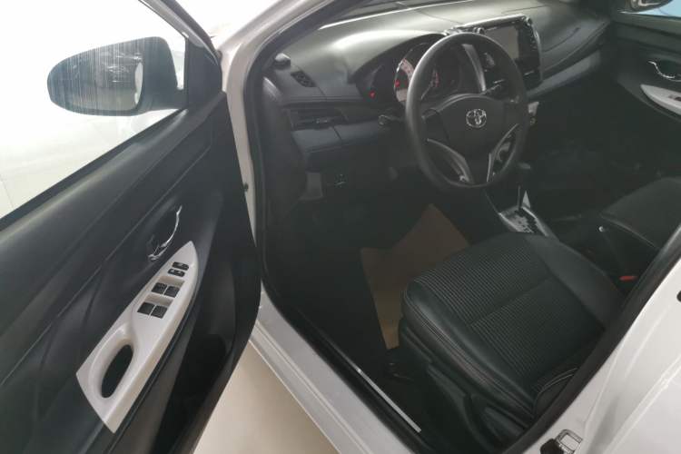 Used Toyota YARiS L Zhi Xuan 2015 1.5G Automatic Xuan Dong Sunroof Special Edition
