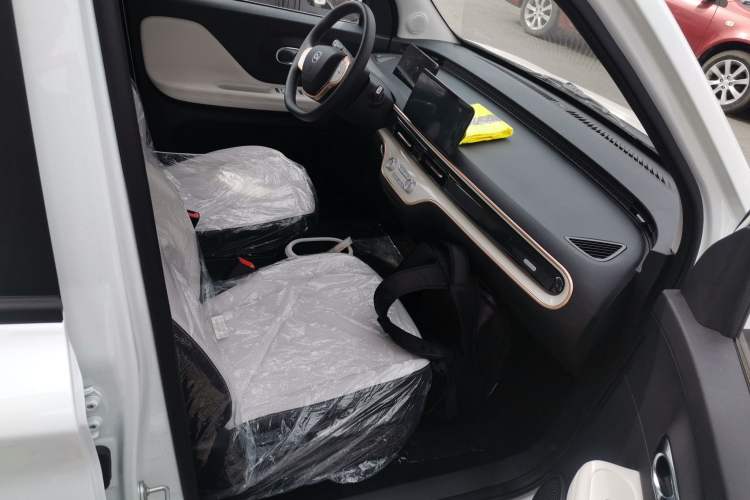 Used Chery Domi 2025 Model 305km Comfort Edition
