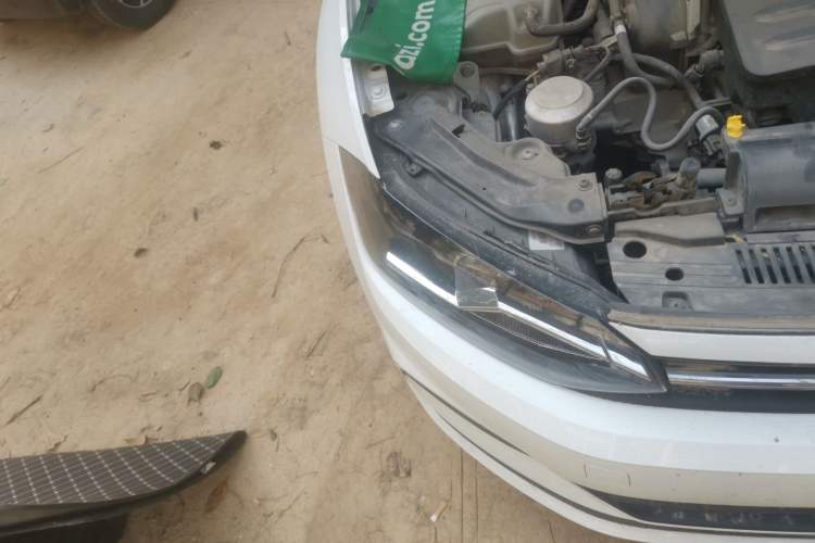 Used Volkswagen Polo 2023 Plus 1.5L Automatic Enjoy-the-Moment Edition Right Front Headlight