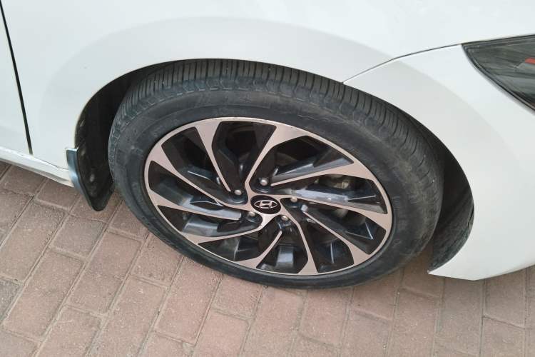 Used Hyundai Elantra (6th Generation / Lingdong) 2019 1.4T Dual-Clutch Xuan Dong · Dynamic Model Right Front Wheel Hub
