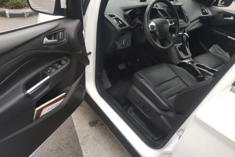 Used Ford Kuga 2015 1.5L GTDi Four-Wheel-Drive Elite Model