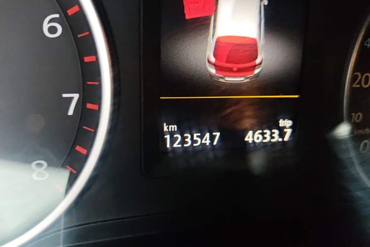 Used Volkswagen Tiguan 2015 1.8TSI Automatic Two-Wheel Drive Luxury Model
