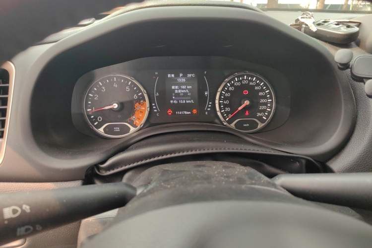 Used Jeep Renegade 2018 Connected Large Screen Version 180T Automatic Jingneng Version Instrument Cluster