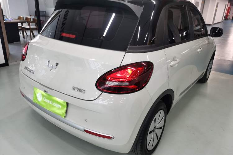 Used Wuling Bingo 2023 203km Light Edition Rear Right 45 Deg