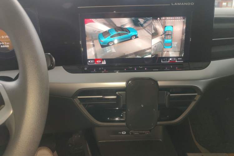 Used Volkswagen Lamando 2022 Lavida L 280TSI DSG Hot Edition Audio And AC Panel