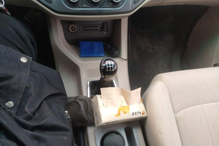 Used FORTHING Lingzhi 2019 M5L 1.6L 7-Seater Exclusive Model China VI Standard