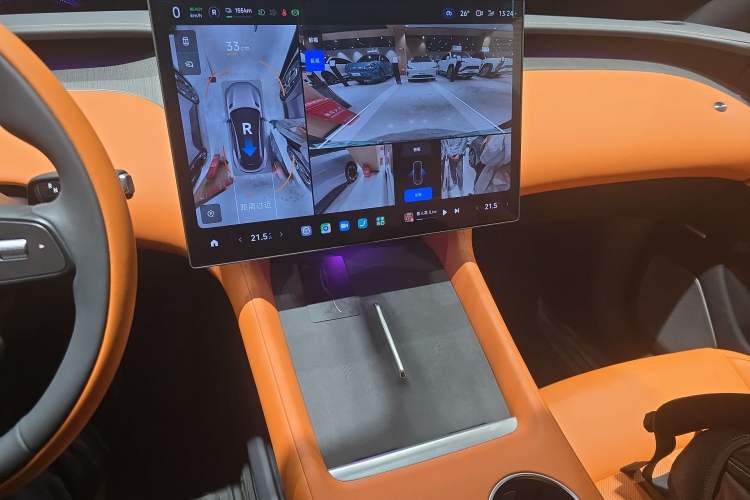 Used Xiaomi Auto YU7 2025 Ultra-Long Range All-Wheel Drive Pro Version
