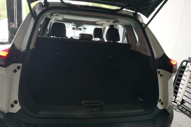 Used Nissan X-Trail 2021 VC-Turbo 300 CVT 2WD Luxury Edition
