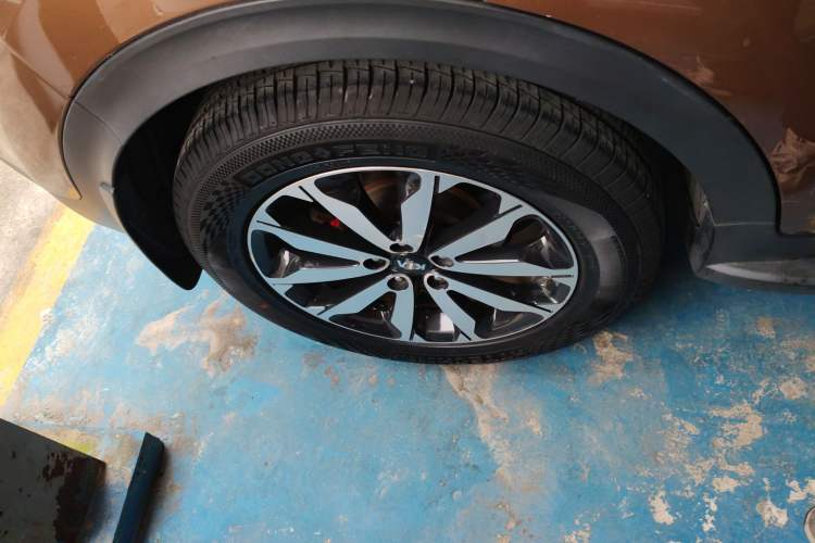 Used Kia KX5 2016 1.6T Automatic Two-Wheel Drive DLX