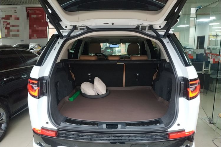 Used Land Rover Discovery Sport 2025 249 PS Performance Tech Edition
