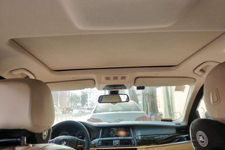 Used BMW 5 Series 2014 525Li Luxury Design Package Headliner