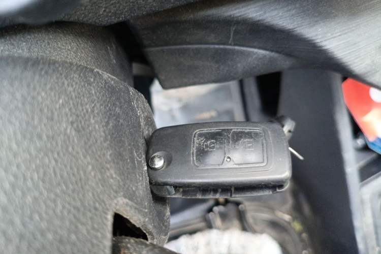 Used CHANGAN KAICHENG Ruixing EM80 2023 EM80 Ⅱ Side-Hinged 7-Seater Comfort Model
