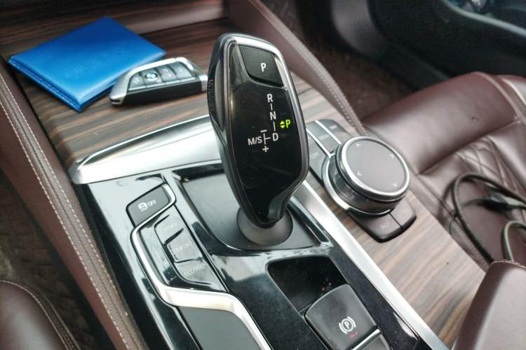 Used BMW 5 Series 2018 530Li Leading Edition Luxury Package