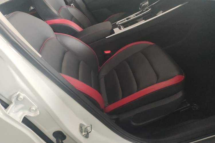 Used SOL X8 2022 Great Sage Edition 300T DCT Wanderer Model 6 Seats