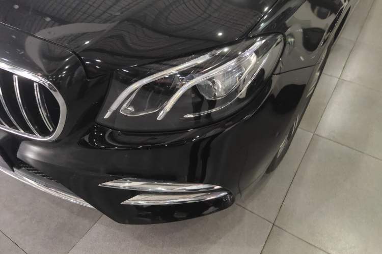 Used Mercedes-Benz E-Class 2019 E 260 L Sport Edition
