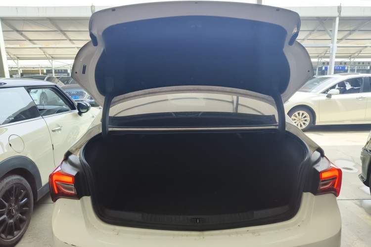 Used Buick Verano 2020 20T CVT Leading Edition Trunk