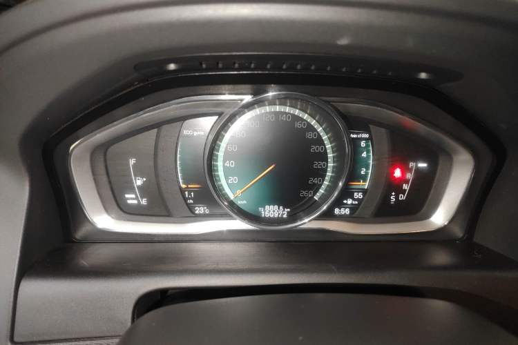 Used Volvo XC60 2017 T5 AWD Smart Range Edition Instrument Cluster