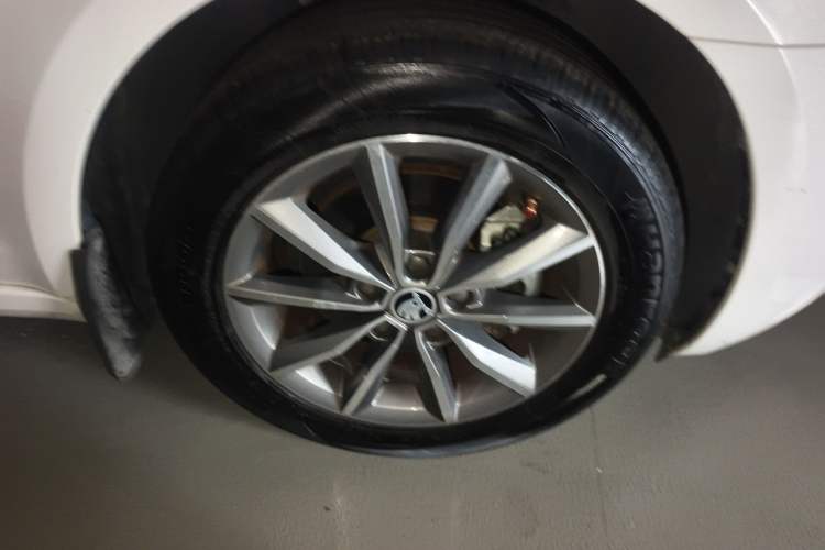 Used Skoda Octavia 2018 1.6L Automatic Comfort Edition