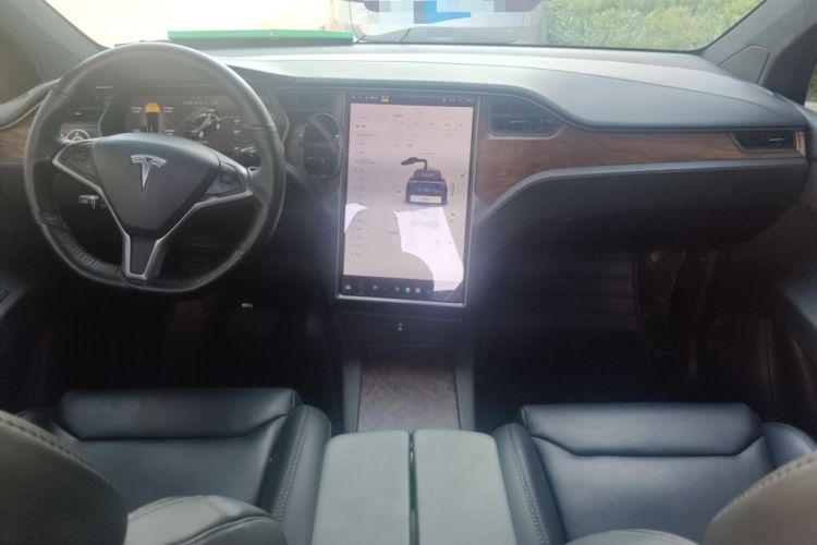 Used Tesla Model X 2019 Long-Range Version Center Console