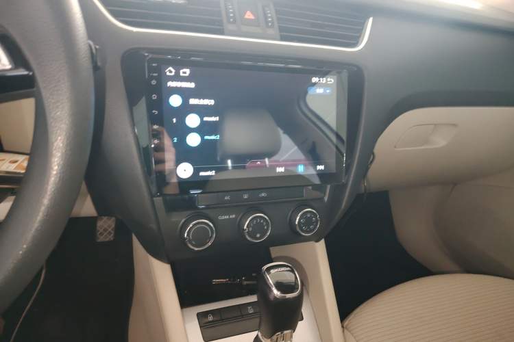 Used Skoda Octavia 2017 1.6L Automatic Chuanxing Edition