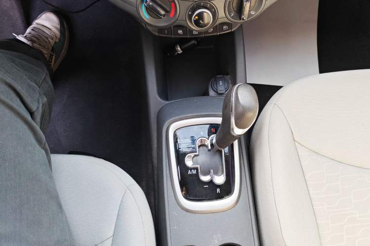 Used Chevrolet Sail 2015 Sail 3 1.3L AMT Ideal Edition
