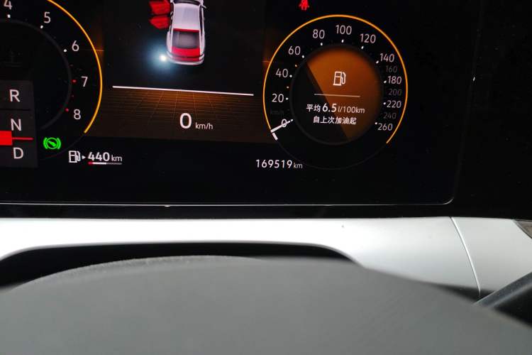 Used Volkswagen Lamando 2022 Lavida L 280TSI DSG Hot Edition Odometer Close Up