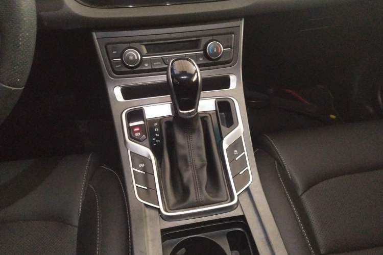 Used Geely Auto Emgrand 2018 1.5L CVT Upward Connect Edition
