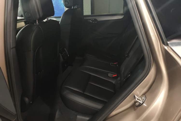 Used Porsche Macan 2017 Macan 2.0T
