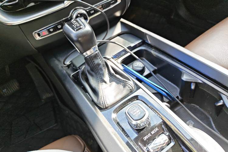 Used Volvo XC60 2019 T5 4x4 Smart Edition China VI Standard
