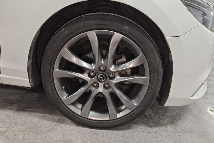 Used Mazda Atenza 2017 2.5L Skyactiv Sport Edition
