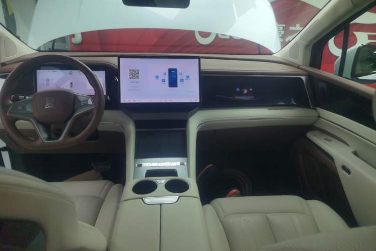 Used BYD Xia 2025 DM-i 1.5T 180km Excellence Model