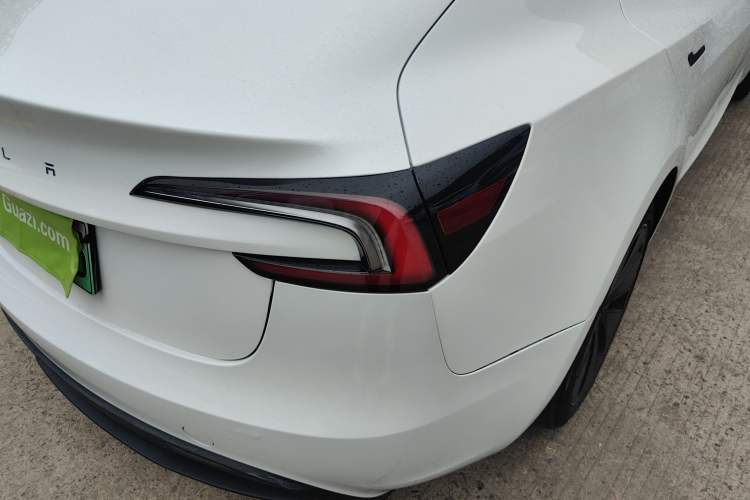 Used Tesla Model 3 2025 Rear-Wheel-Drive Version