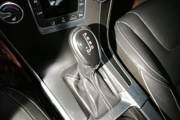 Used Volvo XC60 2013 T5 Smart Edition
