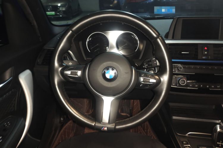 Used BMW 1 Series 2018 120i M Sport Package Steering Wheel