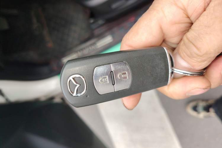 Used Mazda CX-5 2013 2.5L Automatic 4x4 Luxury Version