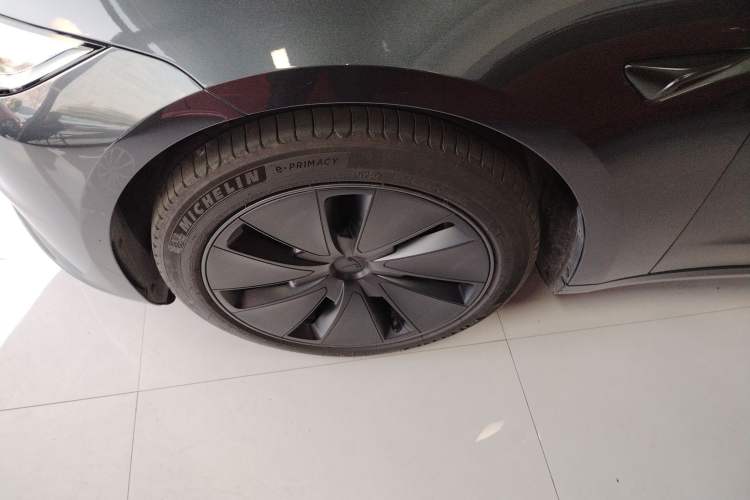 Used Tesla Model 3 2023 Rear-Wheel-Drive Version
