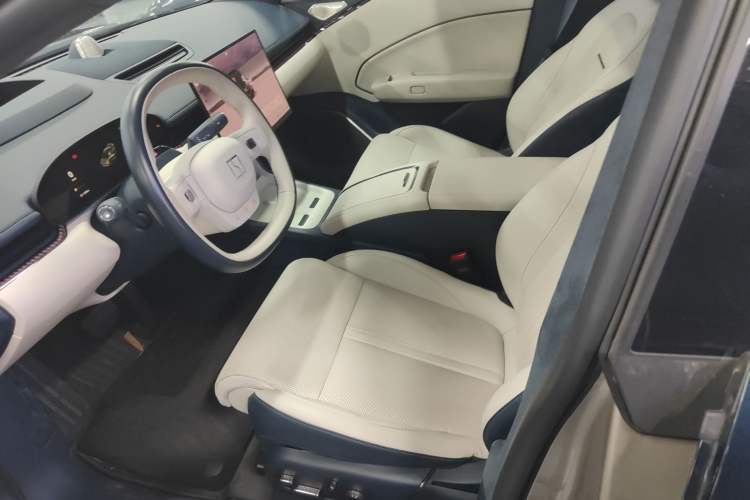 Used Zeekr 007 2024 Rear-Drive Intelligent Driving Version 75 kWh
