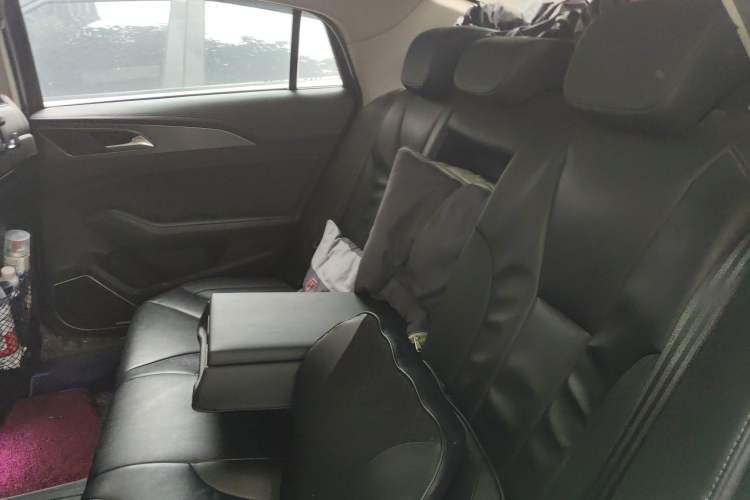 Used Hongqi H5 2020 1.8T Automatic Smart Connect Flagship Edition Left Rear Seat
