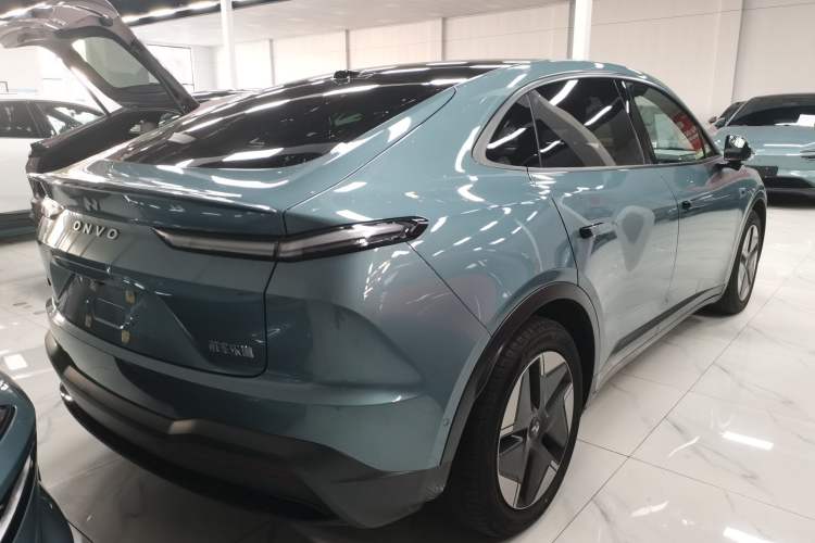 Used ONVO L60 2024 60 kWh Rear-Drive Version