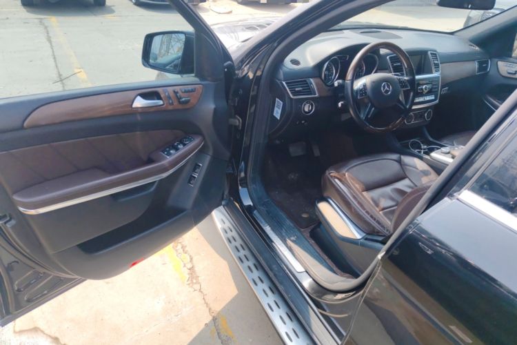 Used Mercedes-Benz GL-Class 2013 GL 500 4MATIC Driver Seat