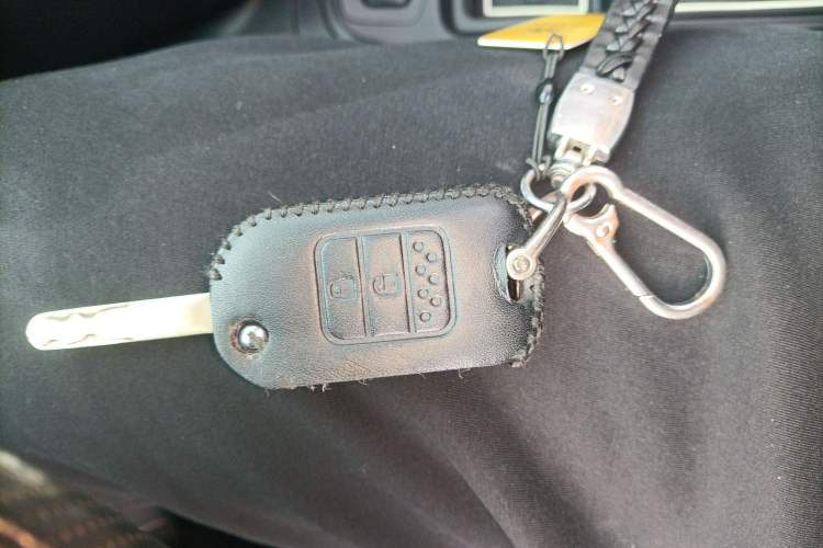 Used Honda CR-V 2016 2.0L two-wheel drive Urban Edition
