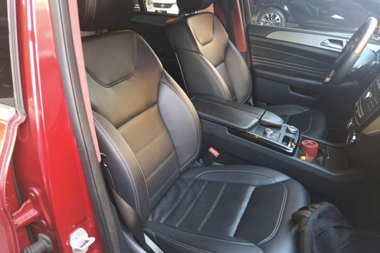 Used Mercedes-Benz GLE Coupe 2015 GLE 320 4MATIC Coupe SUV