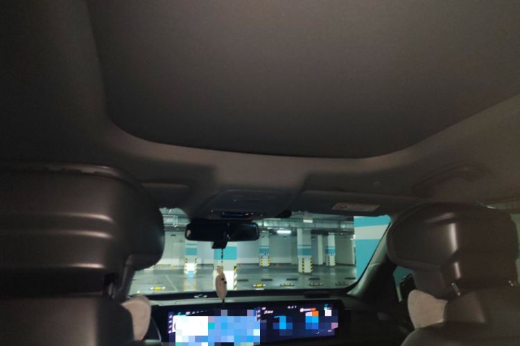 Used Ford Edge 2023 Ford Explorer L 2.0T EcoBoost Four-Wheel Drive 7-Seater Supreme Model Headliner