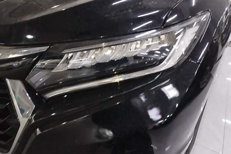 Used Honda UR-V 2023 370TURBO Two-Wheel-Drive Luxury Edition
