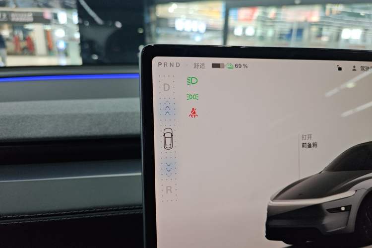 Used Tesla Model Y 2025 Rear-Wheel-Drive Version
