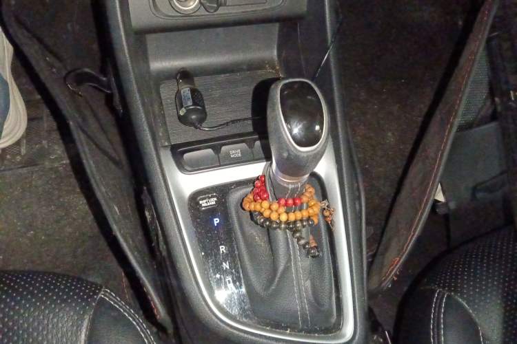 Used Hyundai Celesta 2017 1.6L Automatic Enjoyment Version GLS